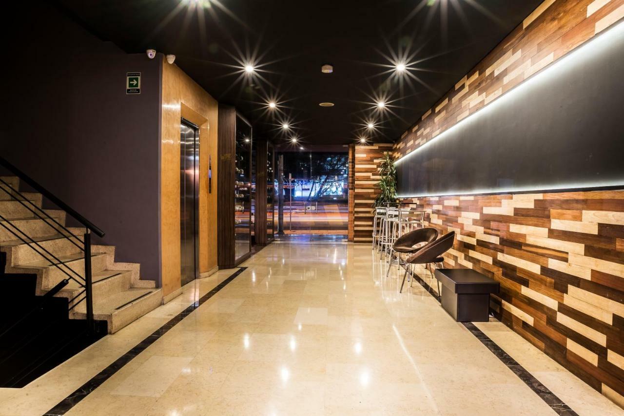 Hotel Santa Barbara Real Bogota Exterior photo